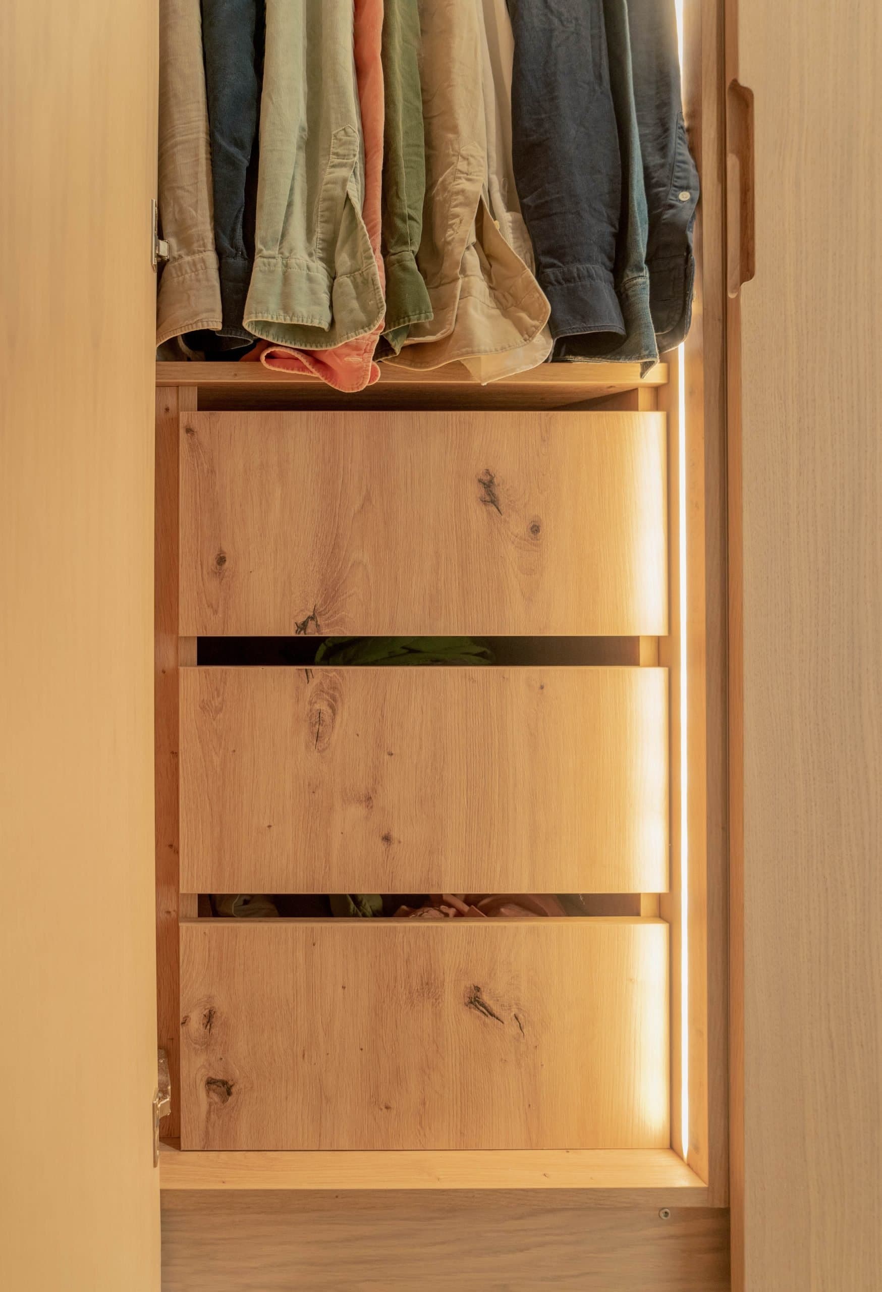 Built-in joinery detail